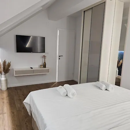 Delux President Centar Ii Apartament
